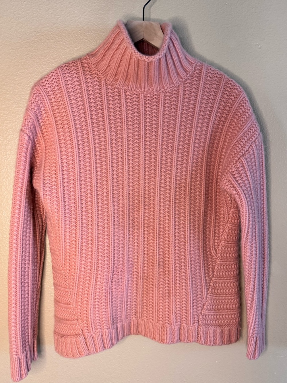 Garnet Hill Chunky Textured Cashmere Turtleneck Sweater Women’s size small - Picture 4 of 11